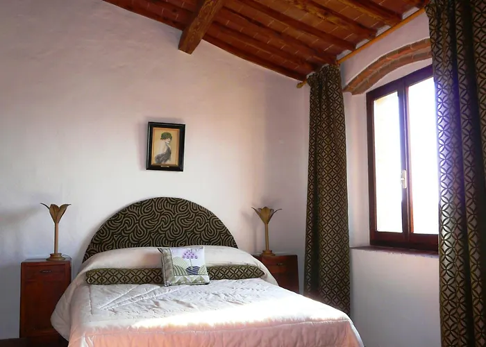 Country house Podere Patrignone *